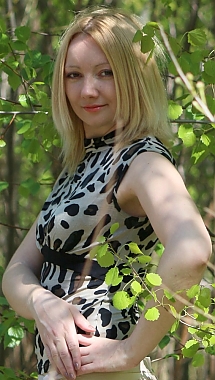 Elena Brovary 124823