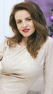 Olena Nikolaev 1270982