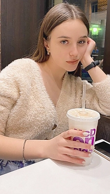 Anna Cherkasy 1468793