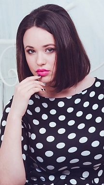 Julia Kharkov 150099