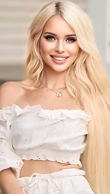 Anna Odesa 2377425