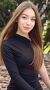 Zhanna Cherkasy 2383483