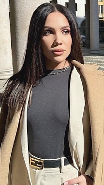 Liubov Milan 2383901