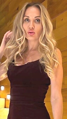 Anna Trenton 2384741
