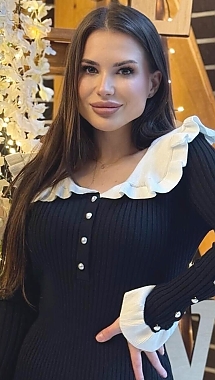 Khrystyna Paris 2385638