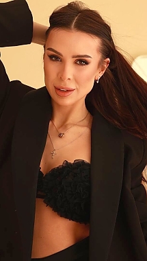 Ruslana Kyiv 2386525