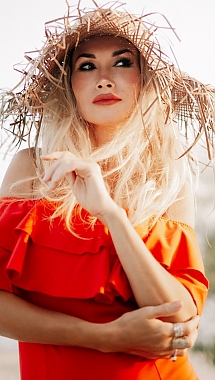 Laniya, age:49. Almaty, Kazakhstan
