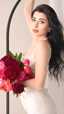Anna Kharkiv 2390781