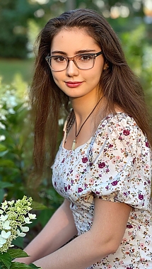 Daria Kyiv 2390877