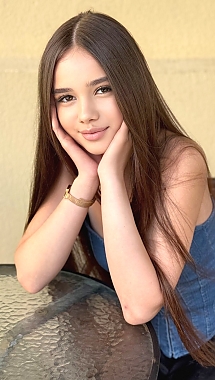 Viktoriia Ivano-Frankivsk 2392585