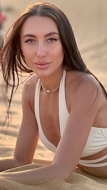 Angelina Istanbul 2392884