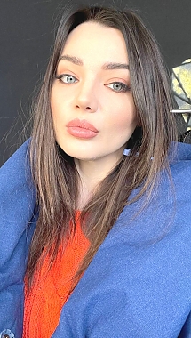 Yevheniia New York 2397103