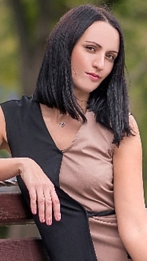 Anna Nikolaev 337369