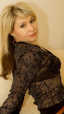 Julia Nikolaev 34776