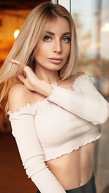 Katerina Kharkiv 677326