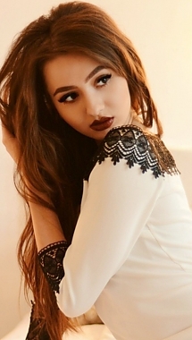 Alina Yasynuvata 965563